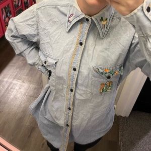 FUNKY STATEMENT JEAN BUTTON DOWN W/ UNIQUE EMBROIDERY
